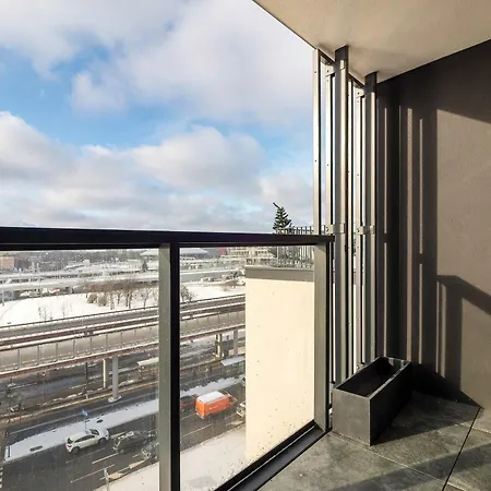 Tobaco Park Ii Modern With Parking Near Atlas Arena In By Renters Appartement *