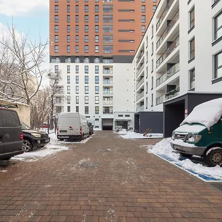 Daire Tobaco Park Ii Modern With Parking Near Atlas Arena In By Renters *