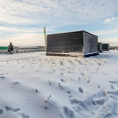 Tobaco Park Ii Modern With Parking Near Atlas Arena In By Renters Daire