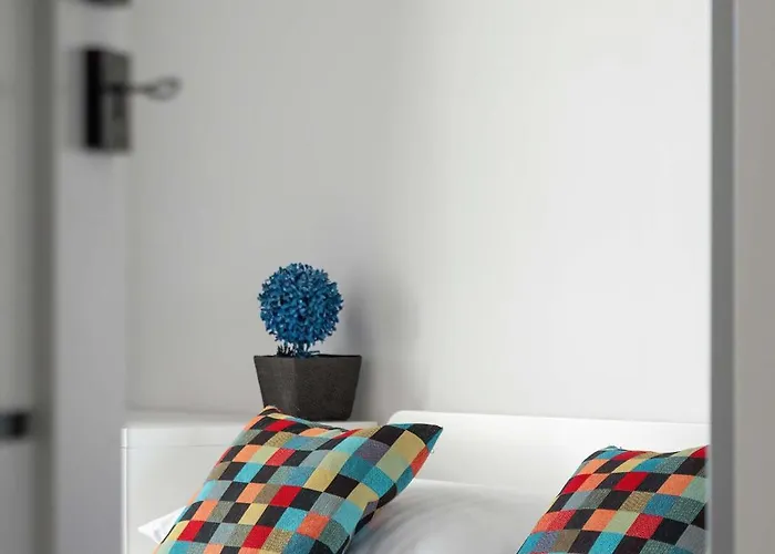 Tobaco Park Ii Modern With Parking Near Atlas Arena In By Renters Apartamento *