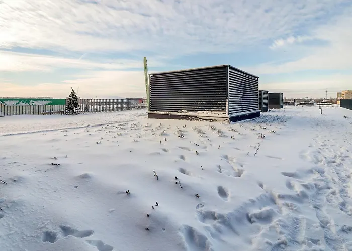 Tobaco Park Ii Modern With Parking Near Atlas Arena In By Renters Apartamento